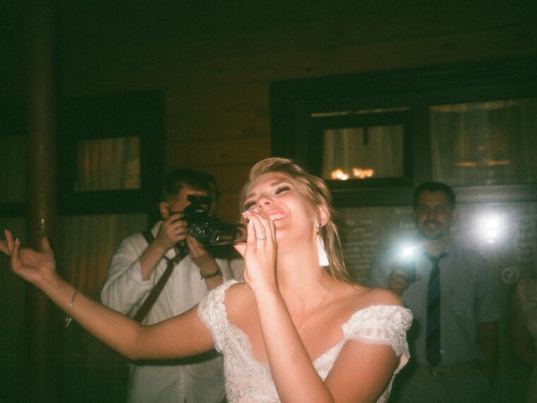 Hoe oud is Mariska van Kolck?