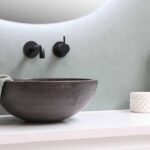 Fris en schoon in de keuken: zo maak je de roosters van de afzuigkap goed schoon